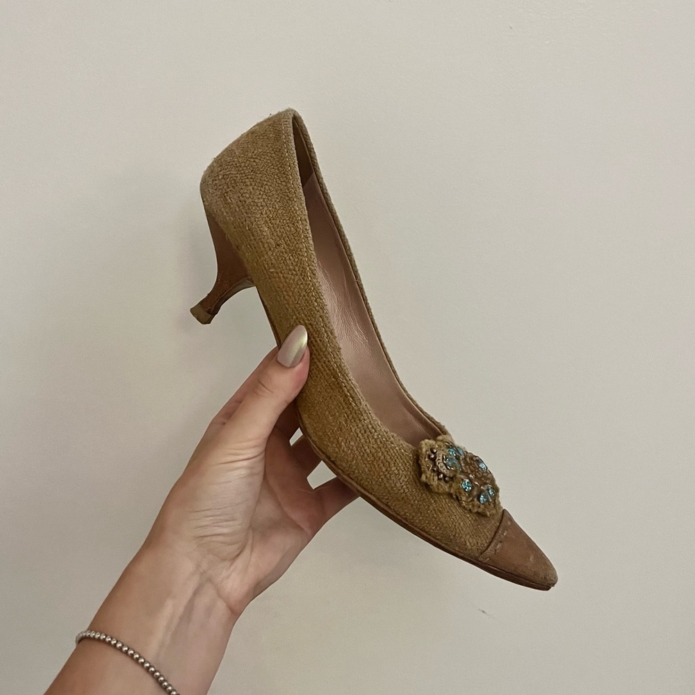 Prada beige tweed kitten heel